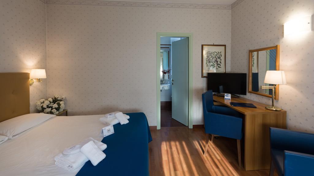 Hotel Lombardia Milánó Kültér fotó