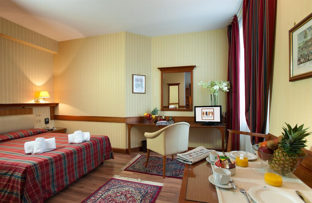 Hotel Lombardia Milánó Kültér fotó